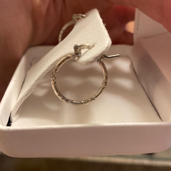 Silver hoop earrings - Picture 2 of 2